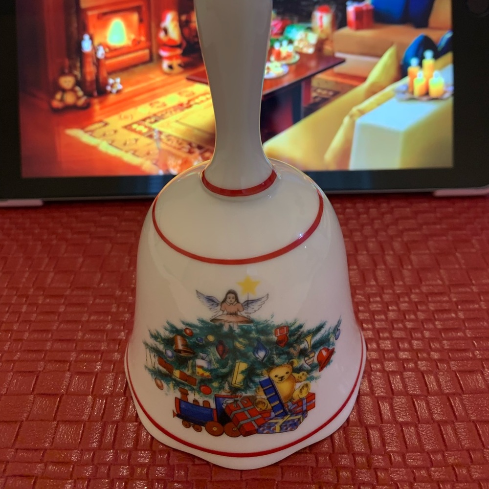 Christmas Bell